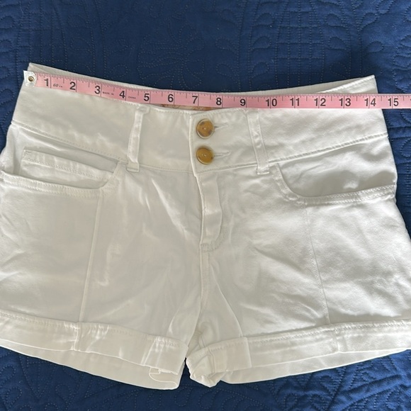 Bella Dahl Low Rise Cotton Shorts Sz 27 - Picture 4 of 7